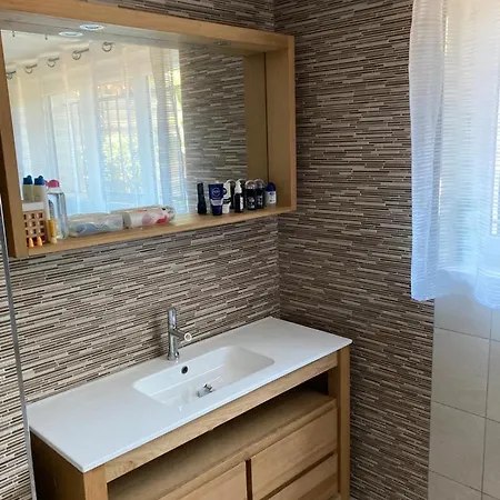 Magnifique Avec Piscine * 昂蒂布