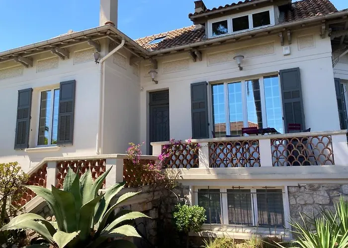 Magnifique Avec Piscine Villa Antibes